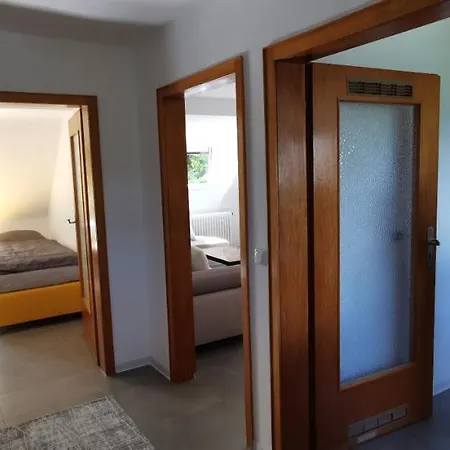 3 Zimmer Wohnung Koeln-Huerth-Bonn Apartman *